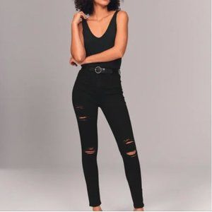 Abercrombie & Fitch BLACK HIGH WAISTED JEANS
